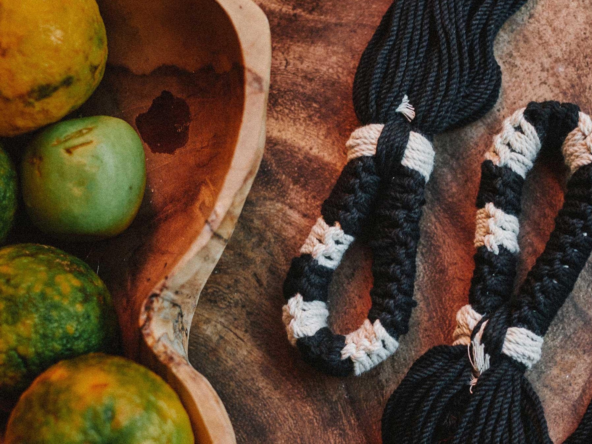 Tradicional Kaki Con Negro, Grande, DuraSun®